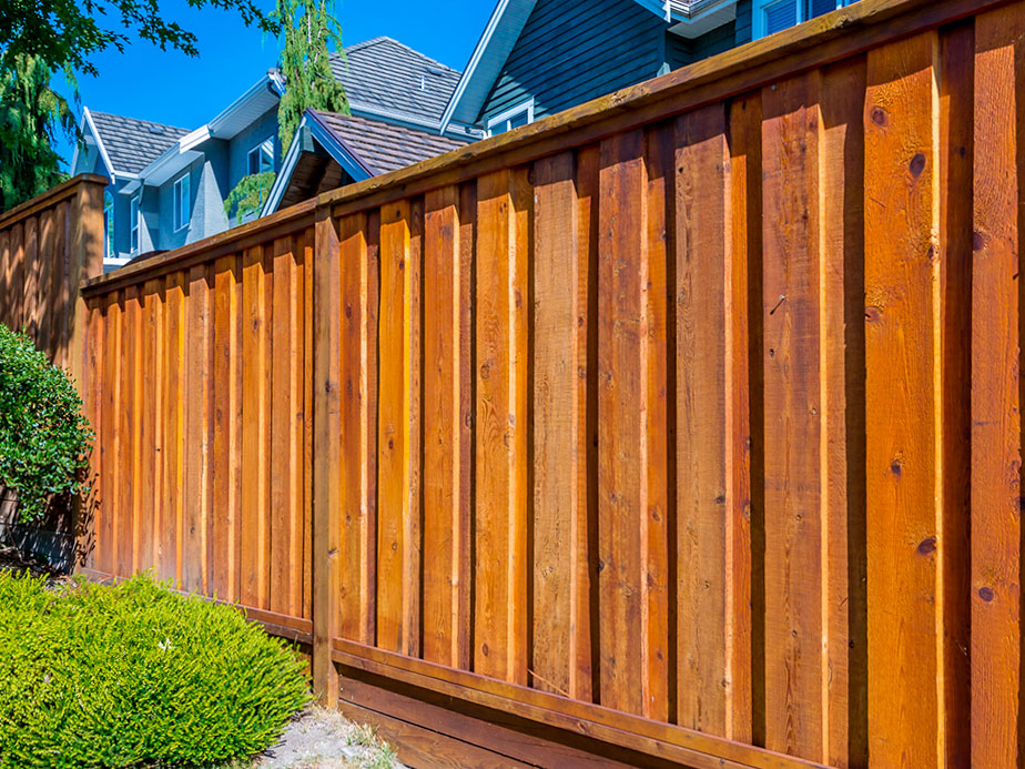 Jefferson GA Shadowbox style wood fence